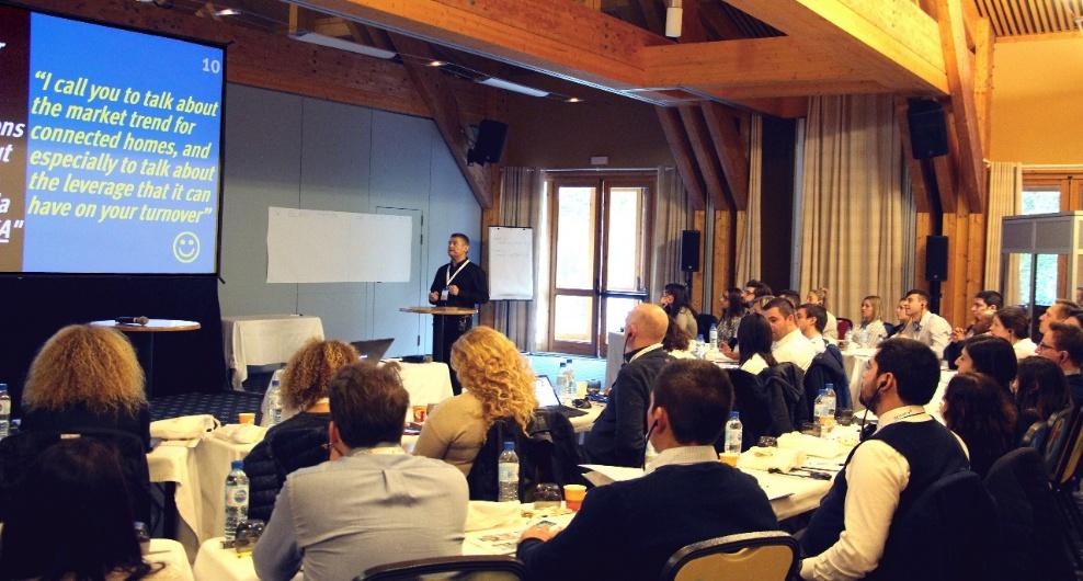 Formation en salle avec les équipes